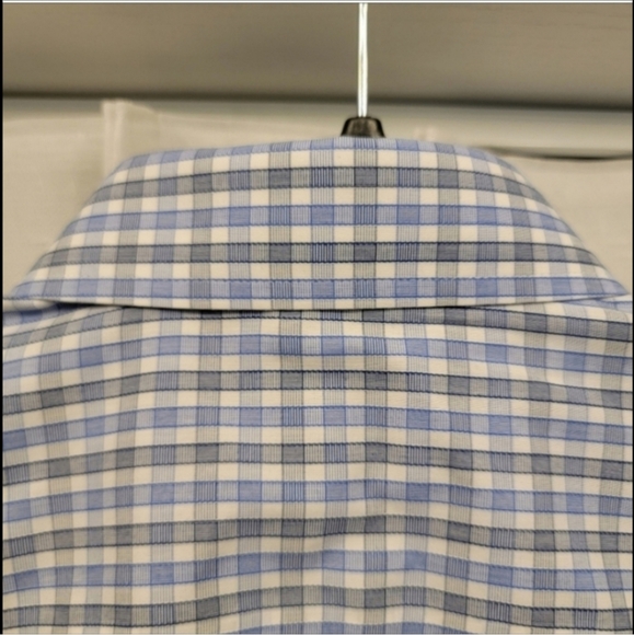 Untuckit Durif WF Regular Fit Blue Wrinkle Free Button Down Shirt Size Large - Picture 9 of 10